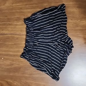 American Eagle shorts S